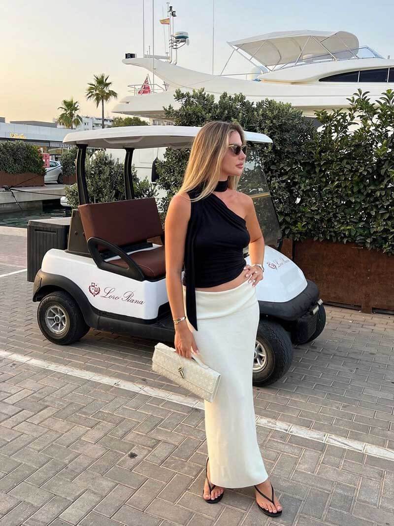 The Amara Shoulder Bag